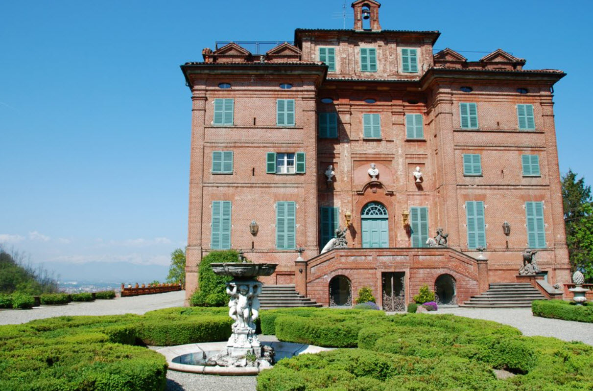 Castello di Castagneto Po, Italy